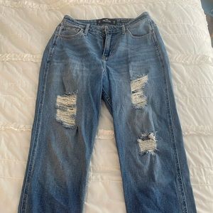 American Eagle Mom Jeans